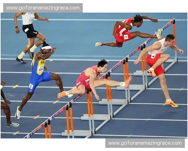 跨栏训练技巧与方法解析 提升跨栏速度与技术的全面指导 跨栏训练技巧与方法解析 提升跨栏速度与技术的全面指导